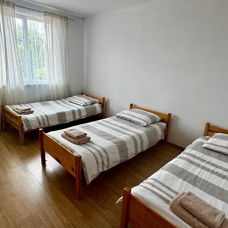 Pensjonat Gościnne Lipowa *