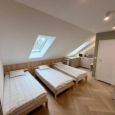 Gościnne Lipowa 3*